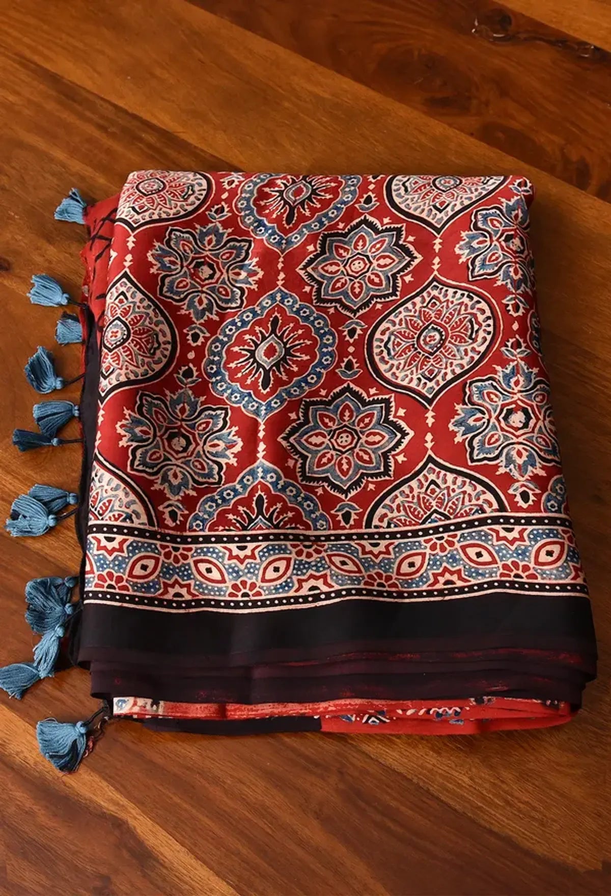 Dola Silk Pochampally Modern Printed Saree
