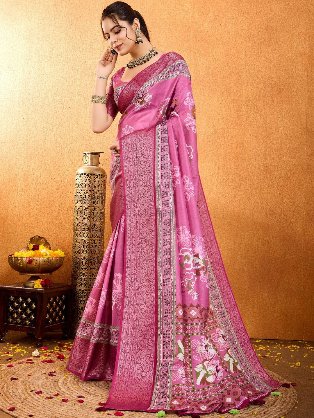 Pink Floral Zari Pure Crepe Saree