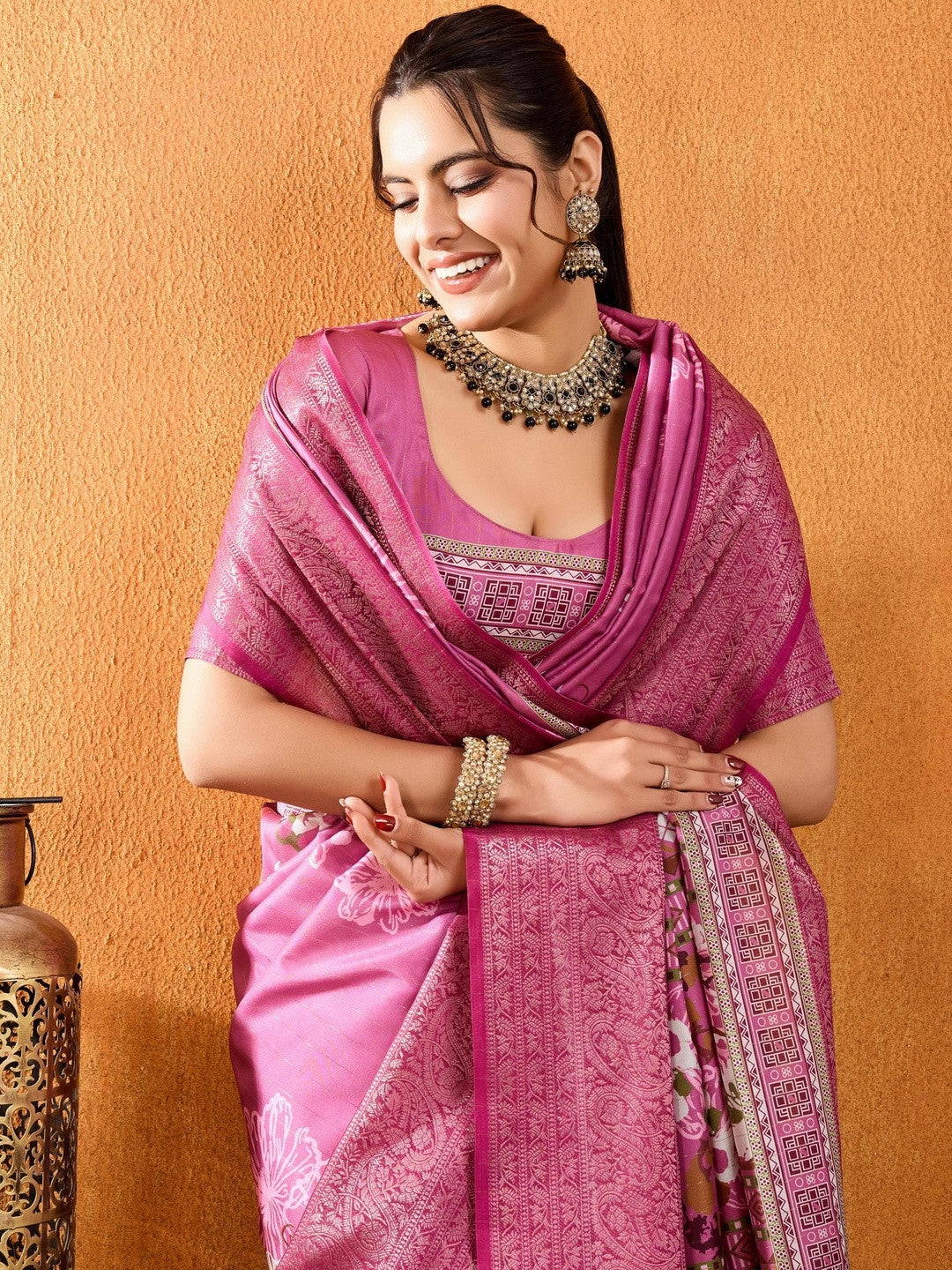 Pink Floral Zari Pure Crepe Saree