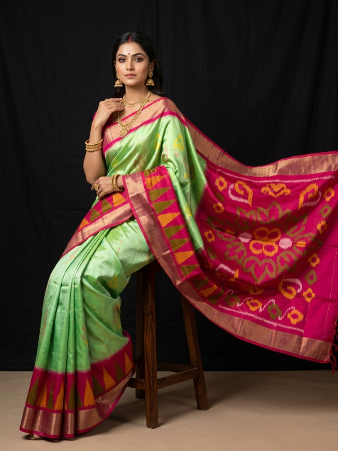 Pochampally Designer Printed & Dola Silk Fabric Saree